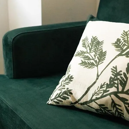 Stylish Family : T4 Avec Cour Au Coeur De Apartment