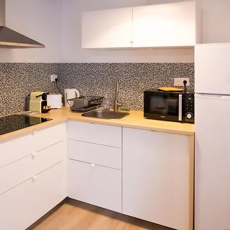 Stylish Family : T4 Avec Cour Au Coeur De *